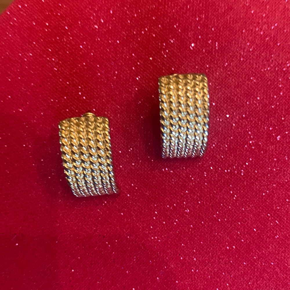 Gold earrings